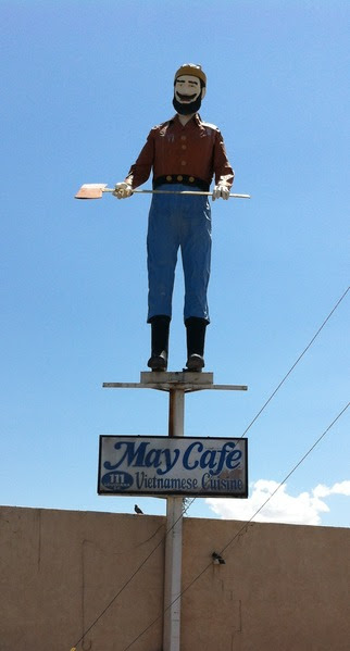 File:Muffler man in Albuquerque, New Mexico 001.tif