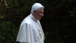 Papa emérito  Benedicto XVI