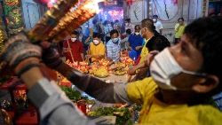 Festeggiamenti a Ta Khmao per l'inizio dell'anno lunare