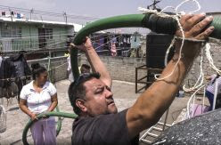 Sin agua para lavarse las manos y basura sin control: pobreza crítica en Ciudad de México