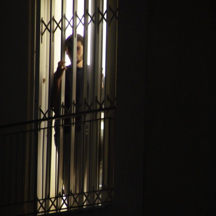 Nikos Romanos, jeune prisonnier de 21 ans en grève de la faim > et ami d’enfance d’Alexis Grigoropoulos Nikos Romanos, jeune prisonnier de 21 ans en grève de la faim et ami d’enfance d’Alexis Grigoropoulos