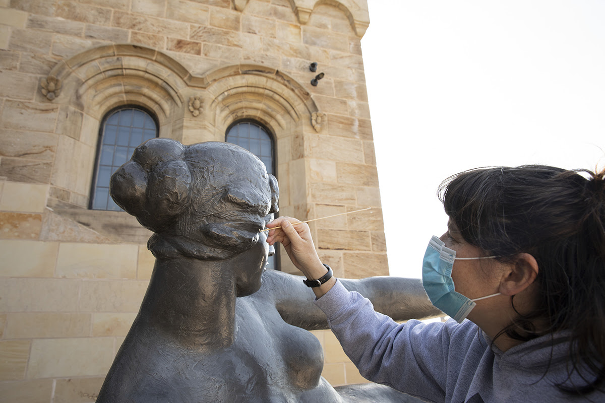 Senior Associate Conservator of Objects Anne Turner Gunnison also cleans L’Air 