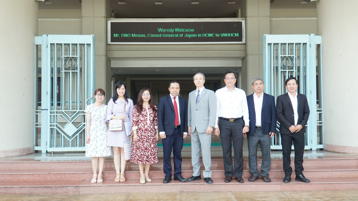 Tổng Lãnh sự Nhật Bản tại TP.HCM thăm và làm việc với ĐHQG-HCM