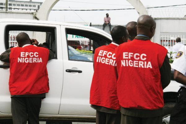 EFCC traces N223m to bank account of Ekiti internet fraud kingpin