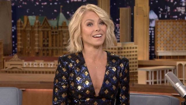 Kelly Ripa Will Leave Her Show To Campaign For Breakthrough Skincare Line!