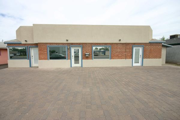 2524 E Indian School Rd, Phoenix AZ 85016 wholesale office building