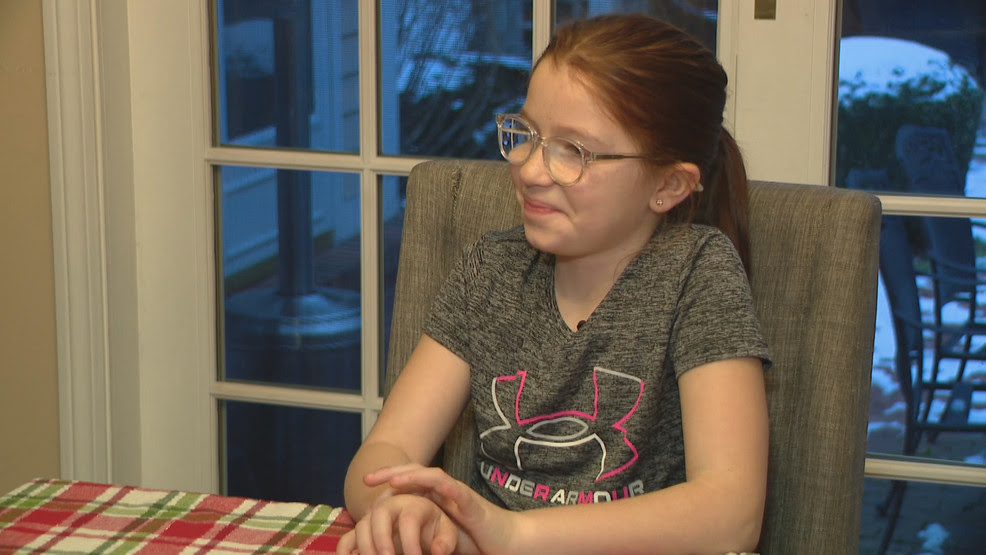  Girl reacts to DNA test results for Santa Claus, reindeer