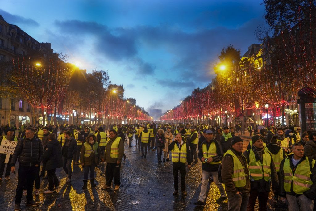 protesta gilet gialli francia