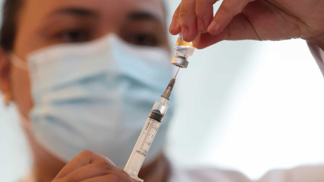 500 mil já se cadastraram em site do governo sobre vacina em SP