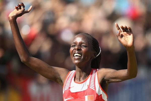 Rose Chelimo wins the marathon at the IAAF World Championships London 2017 (Getty Images)