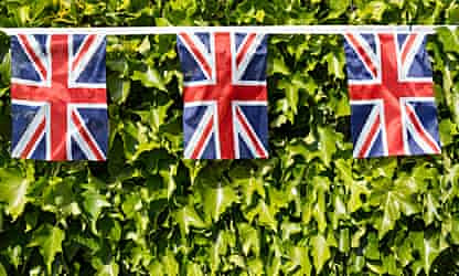 Bunting shortage looms as revellers scramble for supplies