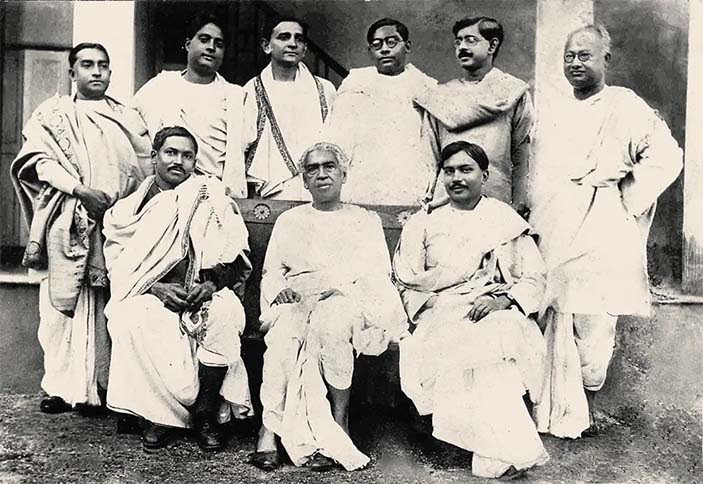 Группа ученых Университета Калькутты, Индия