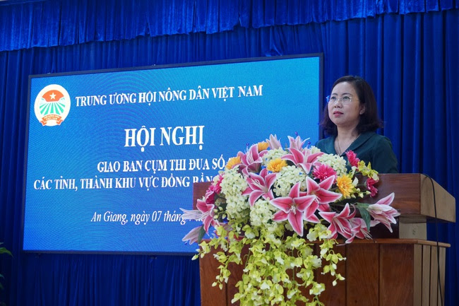 Phó Chủ tịch Hội NDVN: Hỗ trợ nông dân khắc phục khó khăn sau hạn mặn và sau dịch Covid-19 - Ảnh 1.