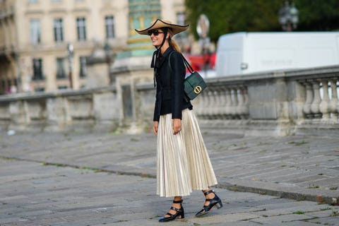 Street Style : Day Two - Paris Fashion Week - Womenswear Spring Summer 2022 street style day two paris fashion week womenswear spring summer 2022