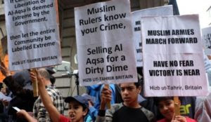 UK: Pro-Sharia, pro-caliphate group using children to peddle pro-jihad literature