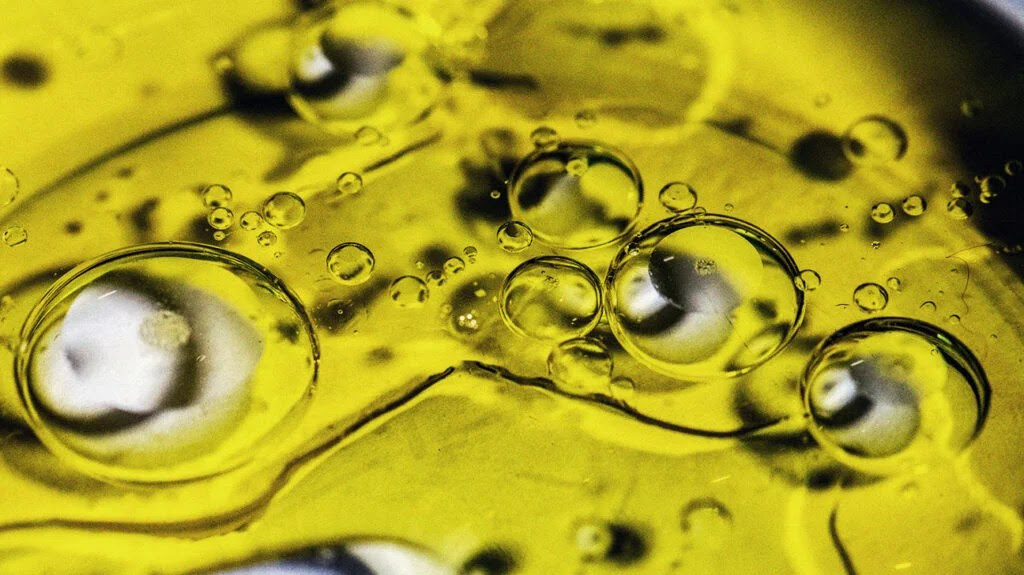 Close up image of olive oil