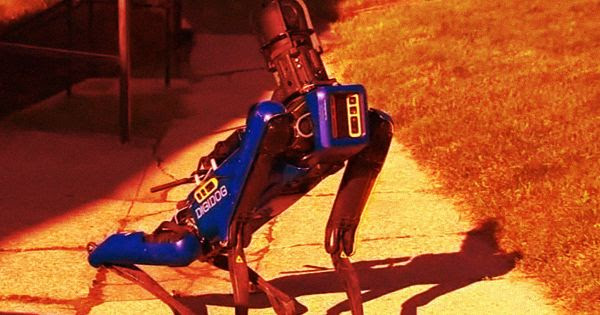 Outcry as Video Shows Robodog Patrolling With NYPD Outcry-as-video-shows-robodog-patrolling-with-nypd-600x315
