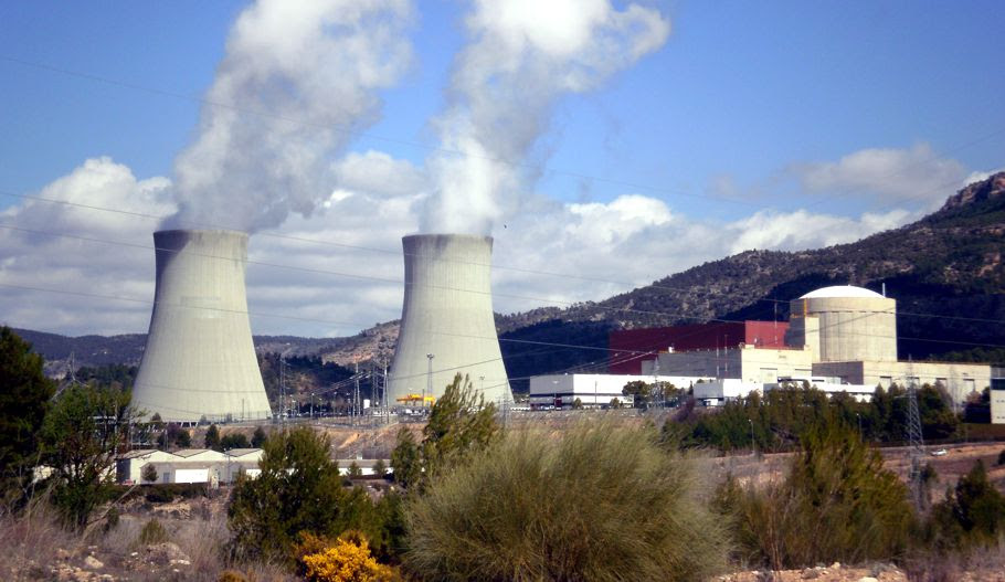 El nou accident de la
central nuclear Confrents ha
suposat el vessament d'aigua
altament radioactiva