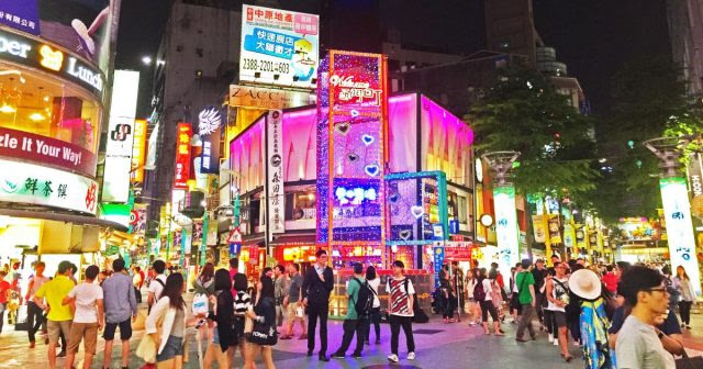 Chợ đêm ở Ximending Đài Loan (Ảnh ST)