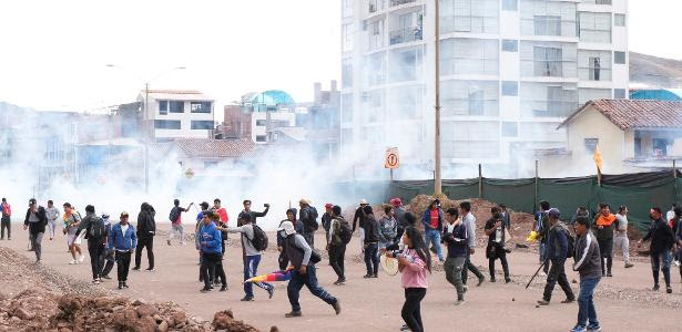 Protestos continuaram após Peru declarar estado de emergência