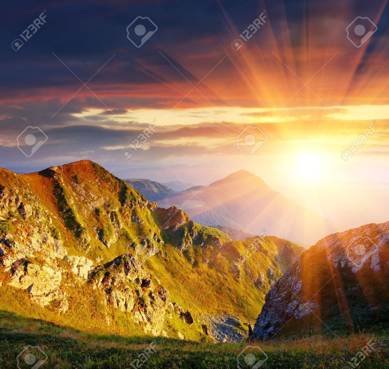 The first beams of a rising sun shine mountains Carpathians, Ukraine - 11158476