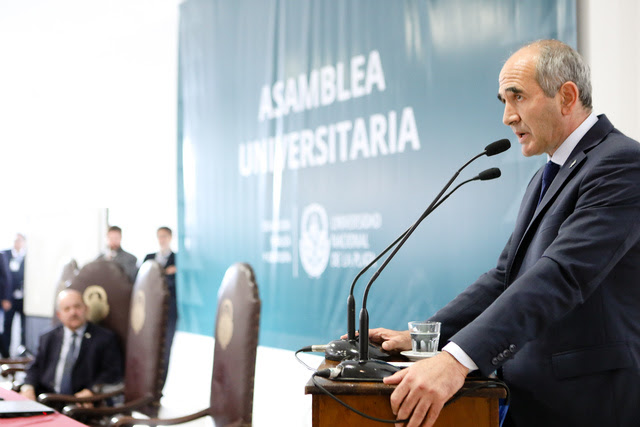 Martín López Armengol fue electo presidente de la UNLP Martín López Armengol fue electo presidente de la UNLP