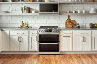 LG InstaView® Double Oven Range and Over-the-Range Microwave Oven LG InstaView® Double Oven Range and Over-the-Range Microwave Oven