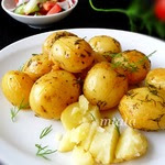 Молодой картофель в рукаве