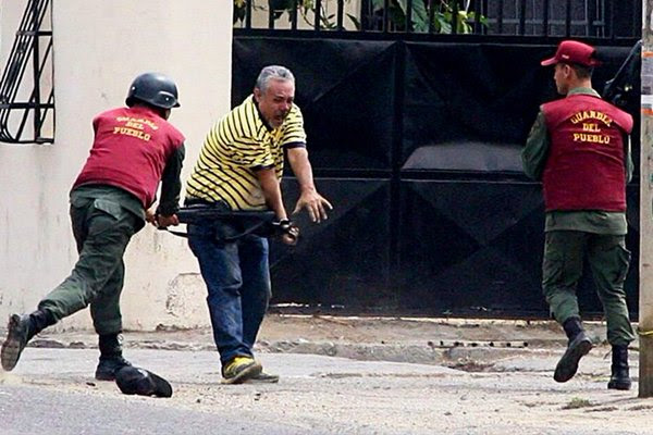 Guardia Nacional agresivo