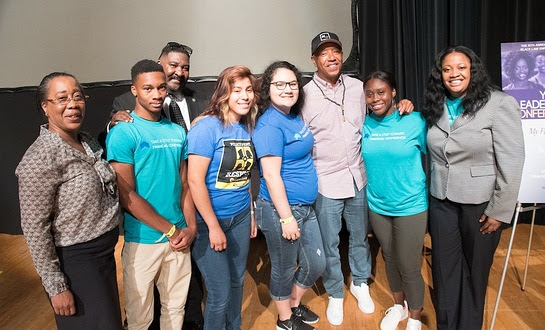Russell Simmons and Captain Dennis Muhammad of The Peace Keepers with attendees at NOBLE's 15th Annual Youth Leadership Conference