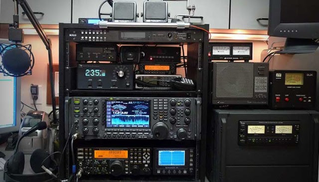Should You Get a Ham Radio License or Hide From the Government?
