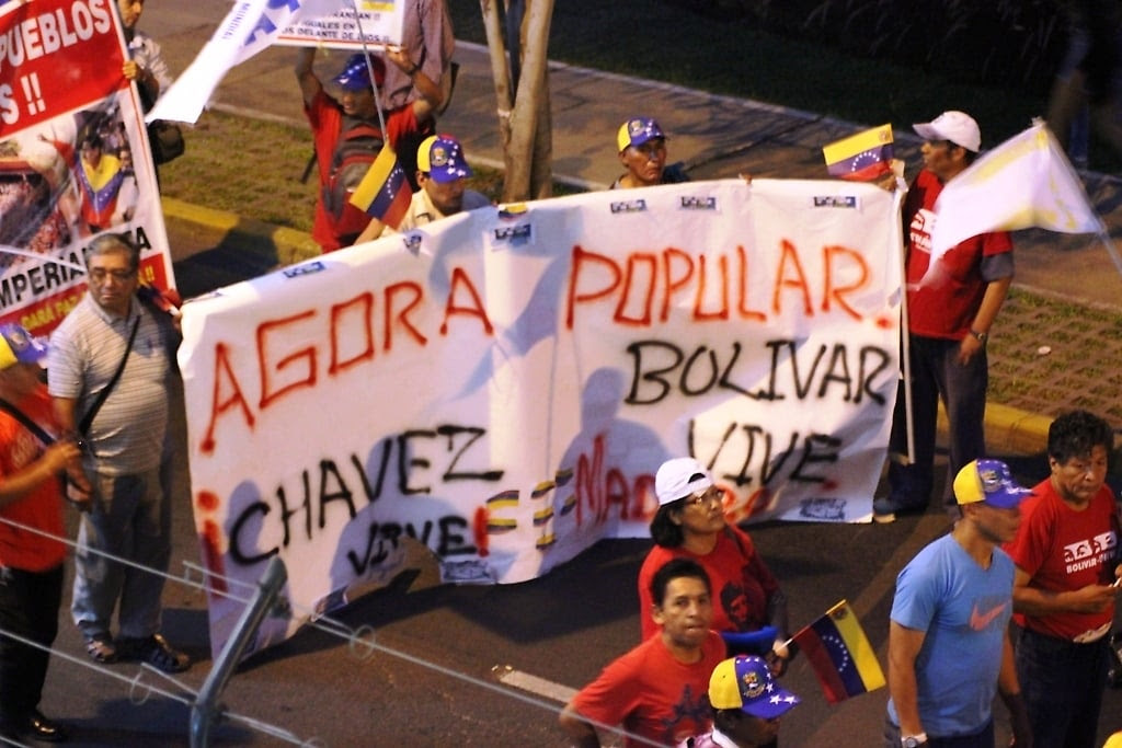 En Perú, movilización de solidaridad con la Venezuela bolivariana
