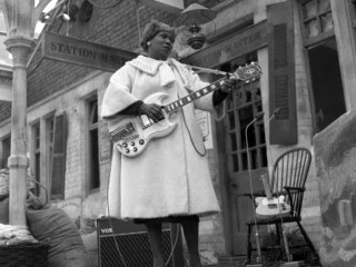 Sister Rosetta Tharpe performing “Blues and Gospel Train,” in 1964.