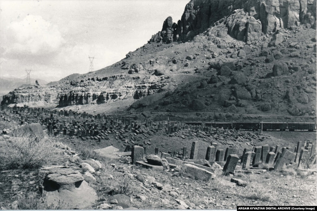 A section of the cemetery during the Soviet era