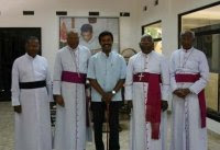 Srilankan bishops and the LTTE political head.