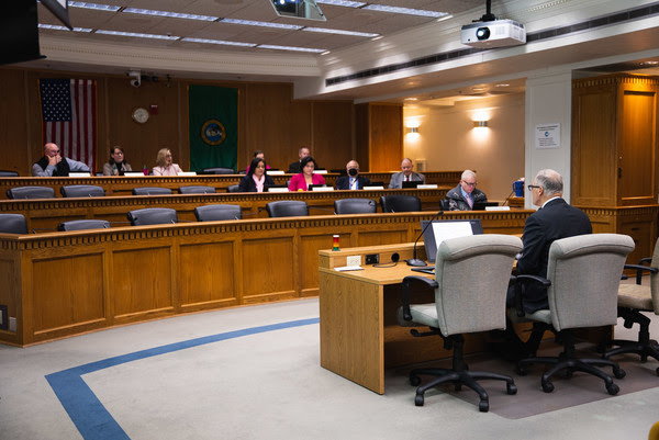 Gov. Jay Inslee testifies to a senate health committee to defend the right of choice