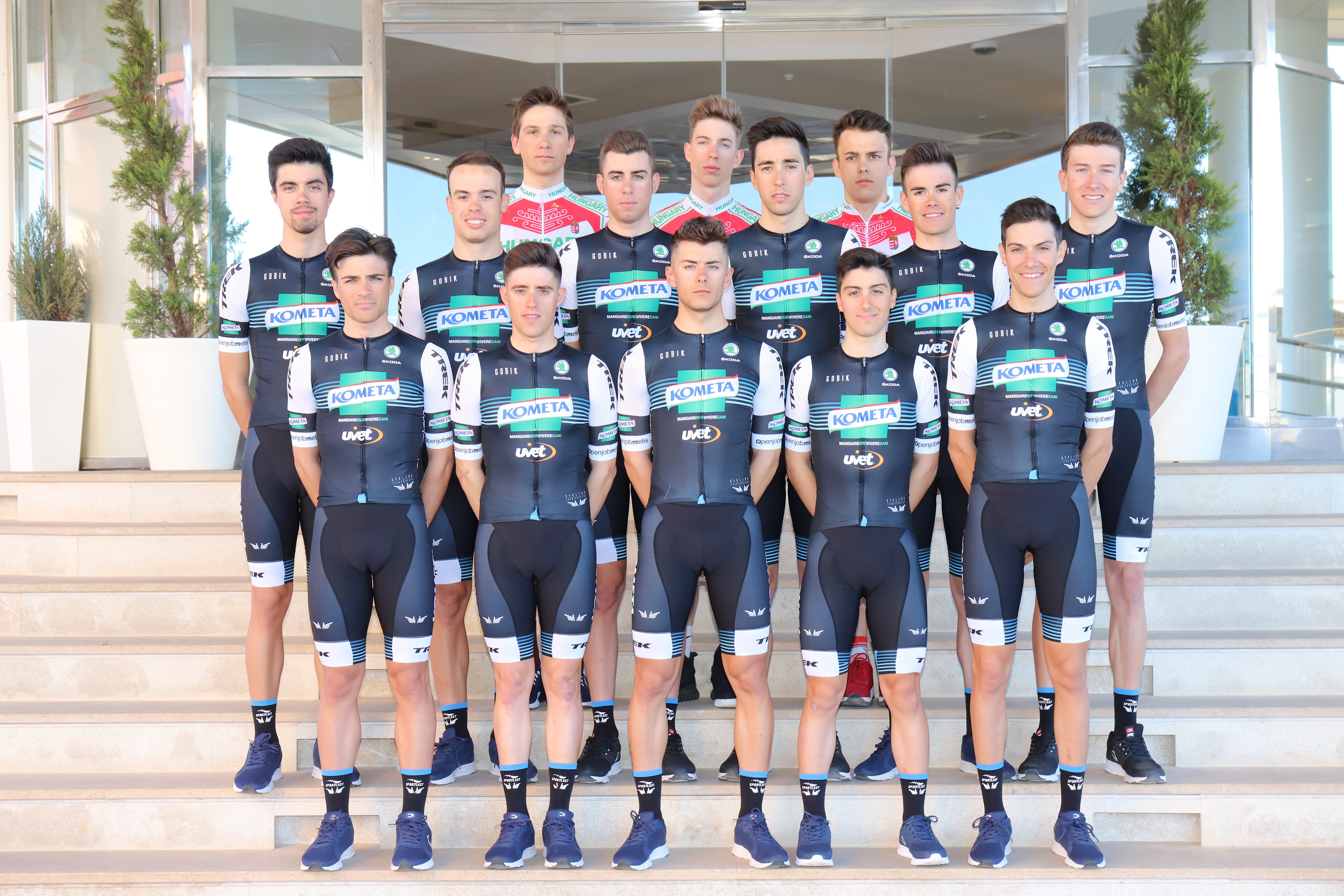 El Pelotón Presentados los equipos del Kometa Cycling Team 2019