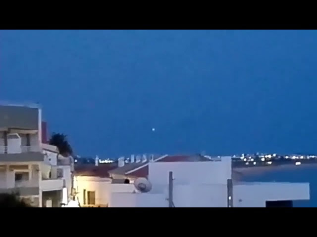 UFO News ~ Huge Light UFO over the Algarve in Portugal plus MORE Sddefault