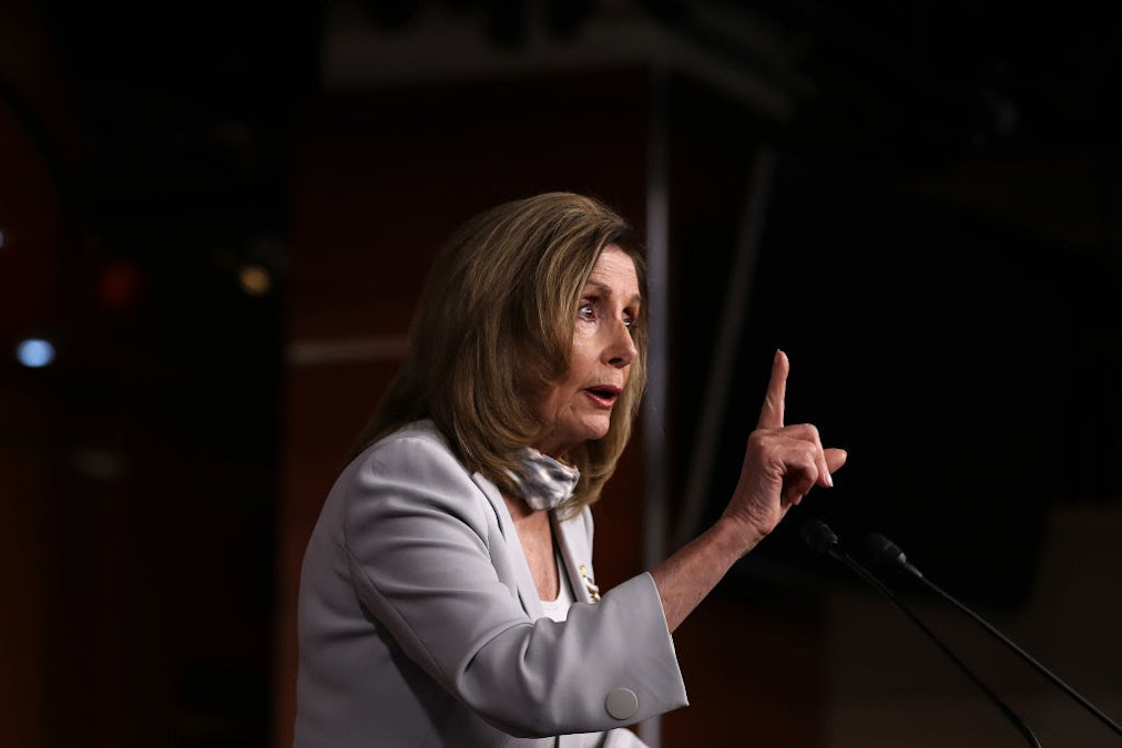Pelosi Ends House Recess, Calls Congress Back Into Session Over USPS Panic