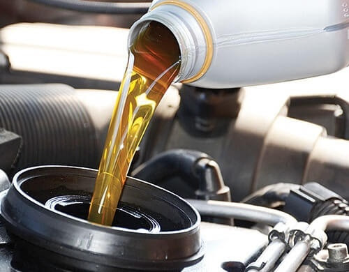 What is the downside of synthetic motor oil? Main-qimg-4d0082fc0bd4a0b6a29d16bd8d27dceb
