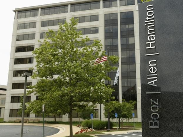 The Booz Allen Hamilton Holding Corp office building is seen in McLean, Virginia, U.S. June 11, 2013.    REUTERS/Kevin Lamarque/File Photo