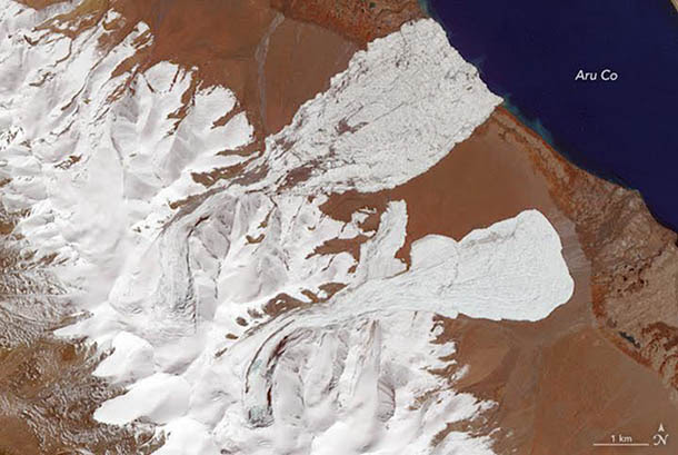 Tibet-Ice-Avalanches-NASA-2016