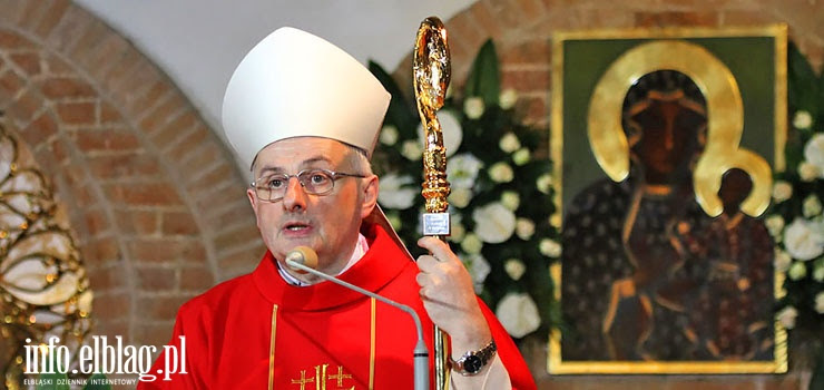 Biskup elbląski: Wierni mogą odmówić wizyty kolędowej w przypadku niezaszczepienia księdza