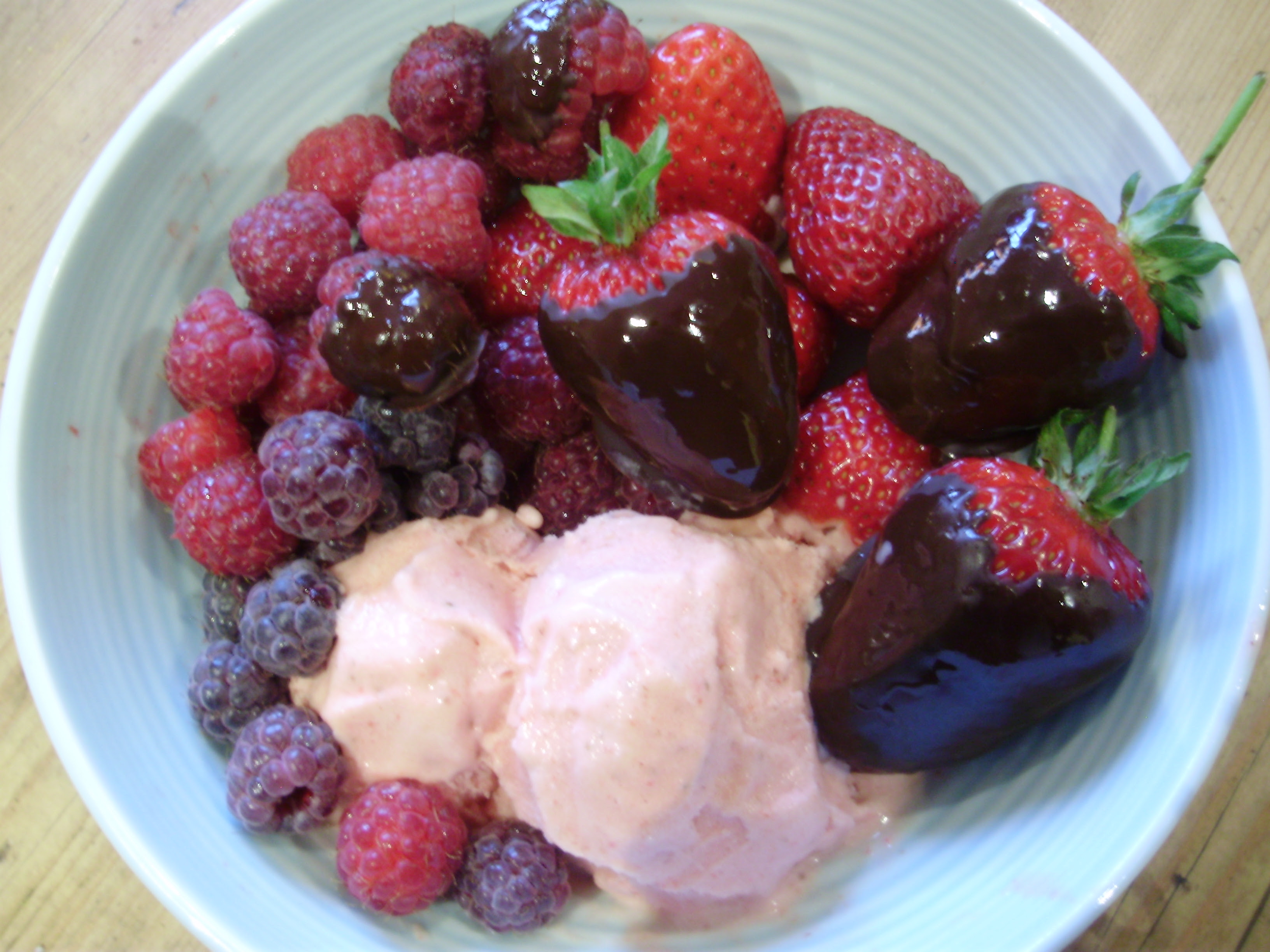Very berry pud with berries dipped in dark choc & strawberry kefir ice cream