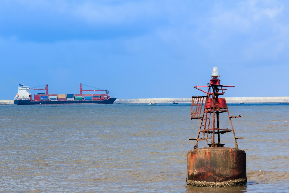 La Chine a multiplié les investissements stratégiques en-dehors de son territoire, comme pour le port de Colombo, au Sri Lanka