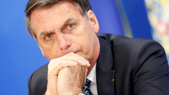 Bolsonaro pode ficar em isolamento domiciliar se tiver coronavírus