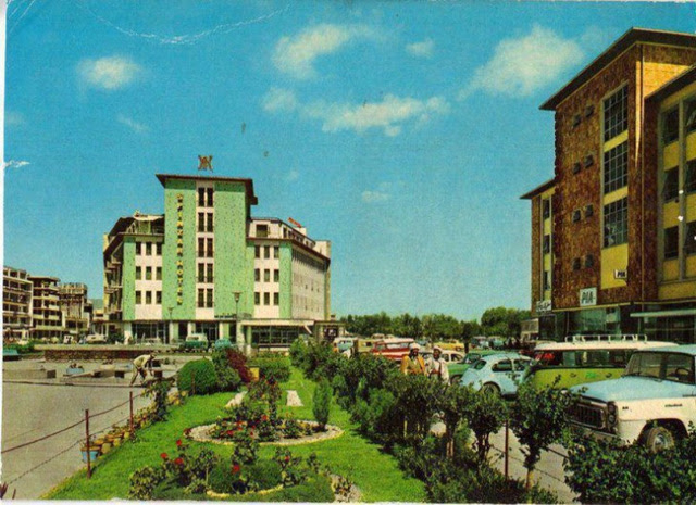 Những hình ảnh khó tin cách đây hơn nửa thế kỷ về một Afghanistan tươi đẹp và hiện đại - Ảnh 13. Những hình ảnh khó tin cách đây hơn nửa thế kỷ về một Afghanistan tươi đẹp và hiện đại - Ảnh 13.