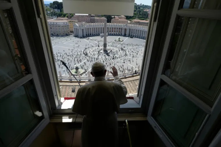 Pope Francis delivers his Regina Coeli address overlooking St. Peters Square May 31, 2020. Credit: Vatican Media.