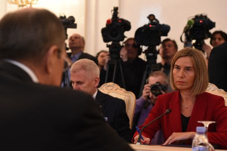 Mogherini juge inefficace face  la dsinformation russe