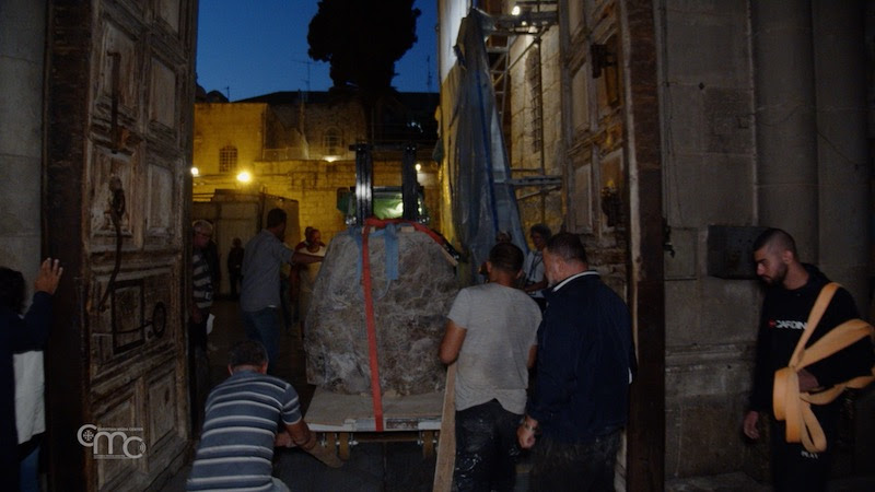 Las columnas del Santo Sepulcro: Una historia en movimiento